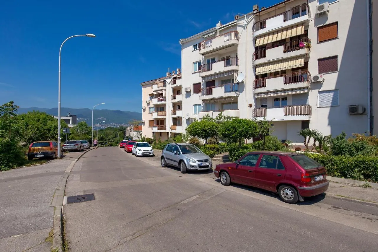 Modern Apartment Di Piu With Free 20M2 Garage Parking Rijeka